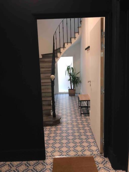 Grand Appartement En Maison De Ville Valréas Exterior photo